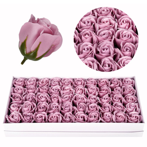 Декоративни рози от пластичен сапун
